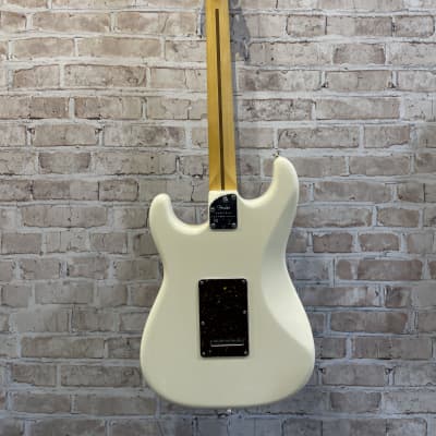 Fender American Professional II Stratocaster HSS with Maple Fretboard - Olympic White (King Of Prussia, PA) image 3