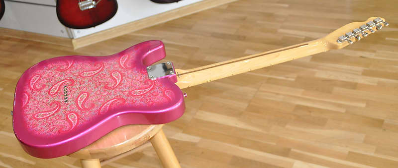 TOKAI Breezysound ATE122 PR Pink Paisley / Telecaster® Type TOKAI Breezysound ATE122 PR Pink Paisley / Telecaster® Type