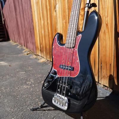 G&L USA JB - Jet Black Left Handed 4-String Electric Bass Guitar w/ Black Tolex Case (2023) image 4