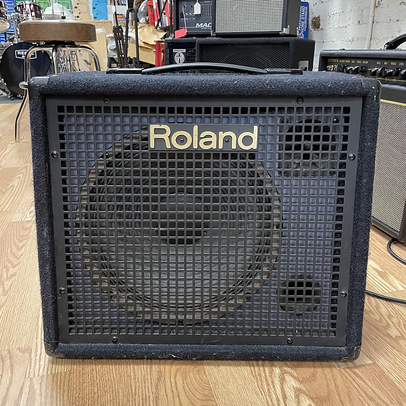 Roland KC-100 4-Channel 60-Watt 1x12