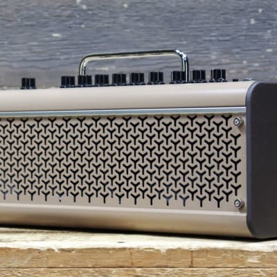 Yamaha THR30IIA Wireless 30W Modeling 2x3.5" Acoustic Guitar Desktop Amplifier image 2