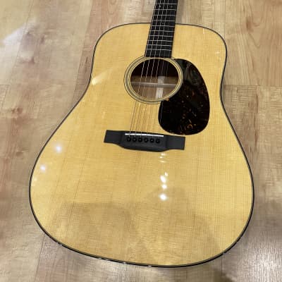 Martin Standard Series D-18 2023 Acoustic Guitar Natural image 1