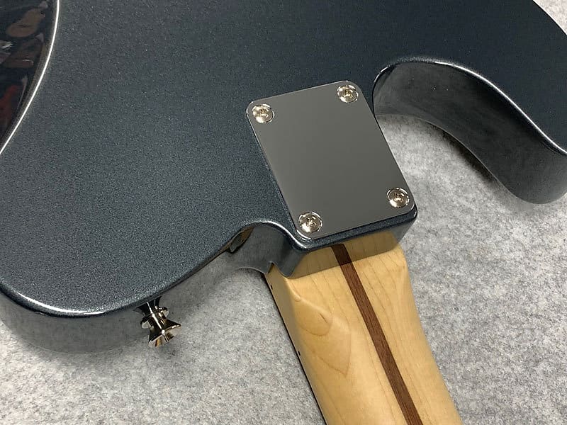 Fender Made in Japan Hybrid Telecaster Deluxe SN:2516 ≒3.50