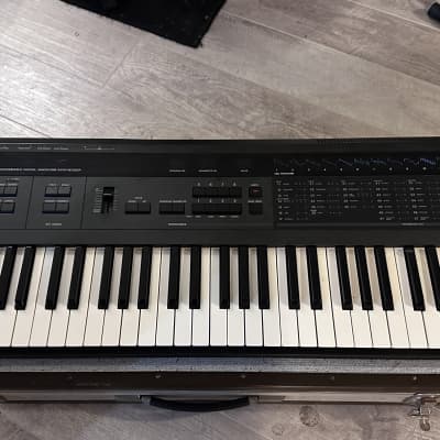 Korg DW 8000 1985 - 1987 - Black