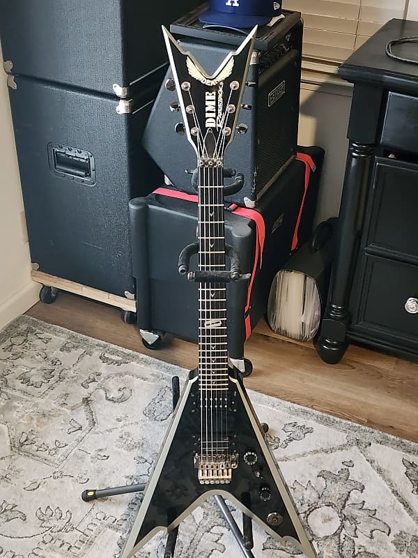 Dean Dime Razorback V 2007 - Two Tone Silver Blast | Reverb
