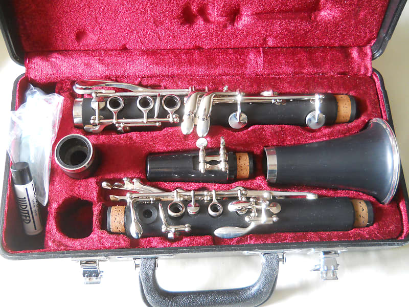 Jupiter JCL637 with case Reverb