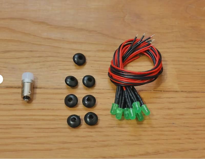 McIntosh C33  bulbs lamps lights  			