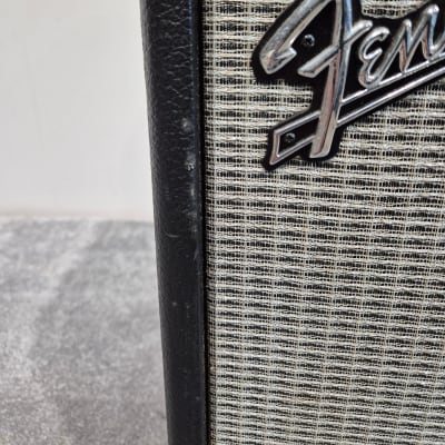 Fender Twin Amp - 100-watts Versatile Guitar Amplifier image 5