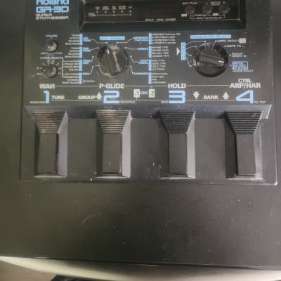 Roland GR-30 Guitar Synthesizer 1996 - 2000 - Black