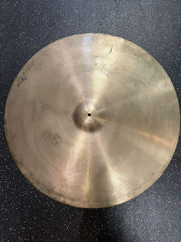 Zildjian Avedis 31” Suspended Cymbal 1970s | Reverb