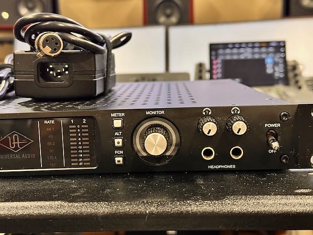 Universal Audio Apollo 8 DUO Thunderbolt 2 Audio Interface