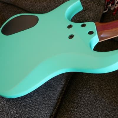 Kiesel Zeus Multiscale 8-String Tropic Raw Tone Satin 2022
