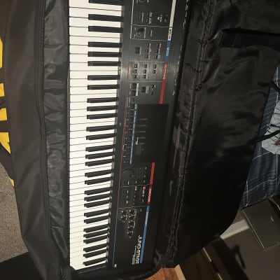 Roland Juno Stage 76-Key 128-Voice Expandable Synthesizer 2008 - Black