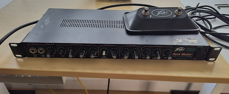 【ナガ】Peavey Rockmaster Preamp Peavey Rock Master Preamp Pedal | Sweetwater