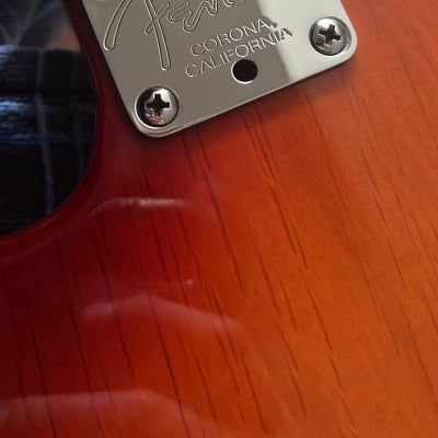 Fender American Deluxe Telecaster 2014 Cherry Aged Sunburst image 6