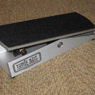 used (less than light average wear) vintage mid 1970s to 1980s Ernie Ball SS6157 Volume Pedal, 250K pot, jacks & control are on right side (NO box / NO paperwork) for sale