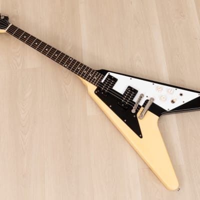 【2025】三越のお歳暮・冬ギフト Greco 1981 MSV-850 Guitar Vintage V Flying Schenker Michael ワイン