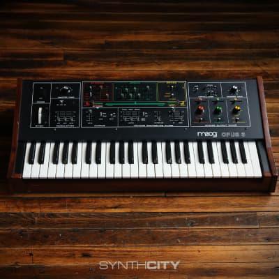 Moog Opus 3 Analog Polyphonic Ensemble Synthesizer (String, Brass & Organ)