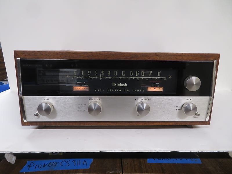 McIntosh MR 71 tube tuner 1963-1969 - black  			