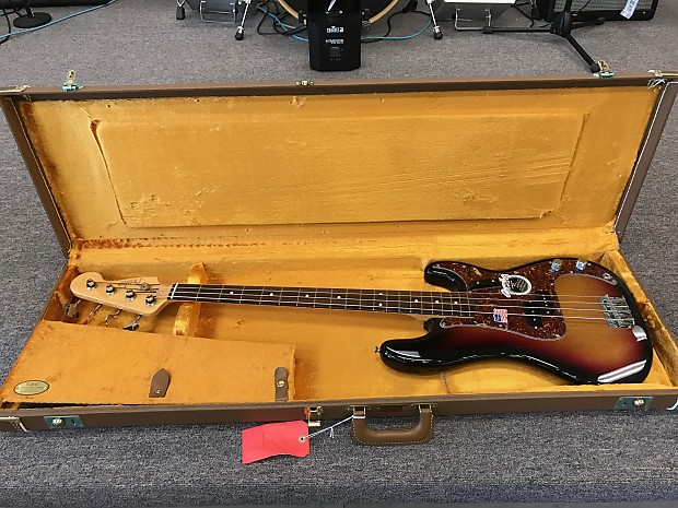 Fender American Vintage '62 Precision Bass 3 Color Sunburst