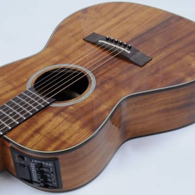 Takamine EF407 Legacy Series Acoustic Guitar in Gloss Natural Finish image 5
