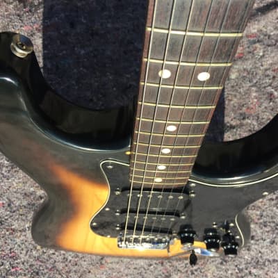 Fender Stratocaster 1979 Sunburst Rosewood Fingerboard image 4