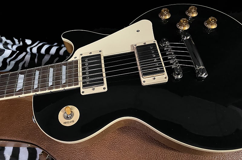 2023 Gibson Les Paul Standard 50's Ebony Plain Top - 10 lbs