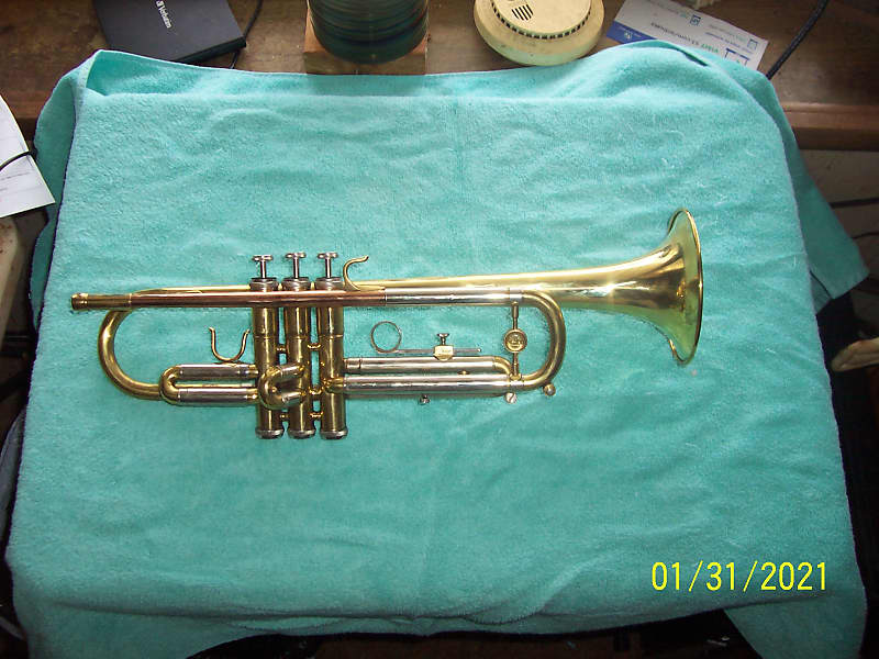 Simba tenor online saxophone