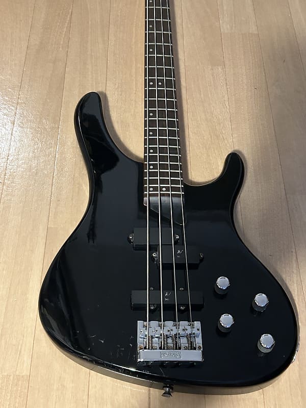 Washburn XB-200 2005 - Blk | Reverb