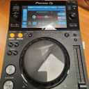 Pioneer XDJ-700 rekordbox DJ Digital Deck
