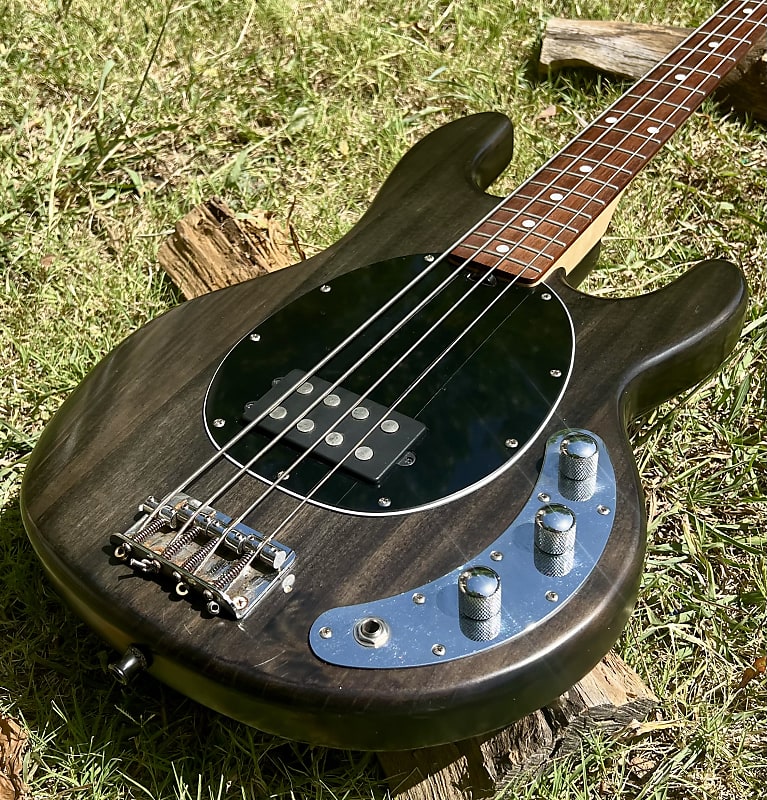 k*n様 Sterling SUB Bass ブラック k*n様 Sterling SUB Bass ブラック