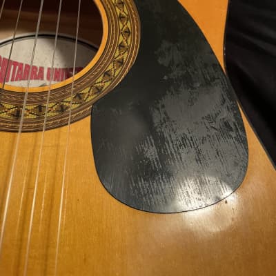 Guitarra universal deals classical guitar usa