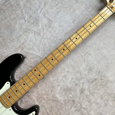 Fender Precision Bass Elite I Maple Fretboard Gold Hardware 1983 - Black image 11