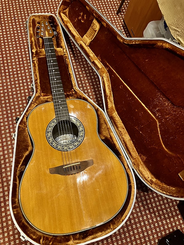 Ovation Balladeer 1121 4 Artist 1980 Ovation HS case