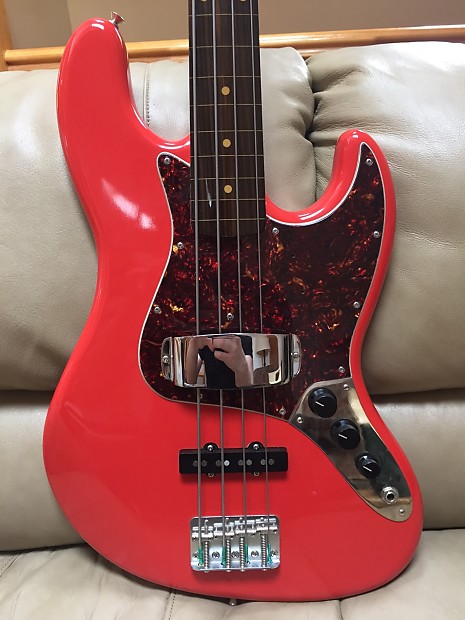 Moollon J Classic Jazz Bass fretless Fiesta Red