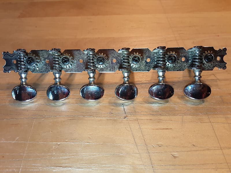 Unknown Brand,  Vintage In Line Tuning machines, open gear, 1980s, Silver image 1