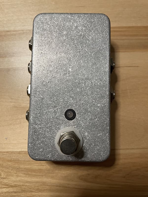 Saturnworks Stereo A/B Box, Switcher, Pedal (Passive) Reverb