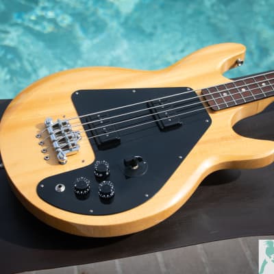 1970s Aria Pro II LB-650 