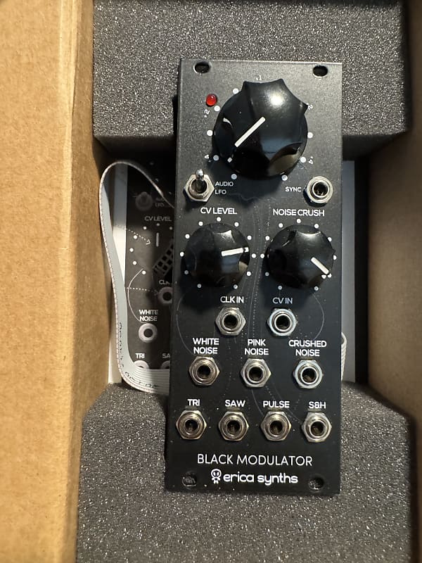 Erica Synths Black Modulator V2