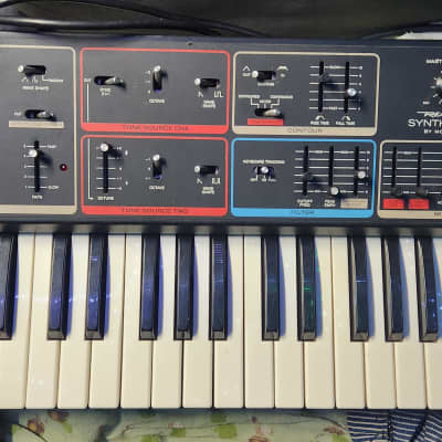 Moog Realistic Concertmate MG-1 Keyboard Synthesizer GREAT VINTAGE SYNTH! WORKS GREAT!!
