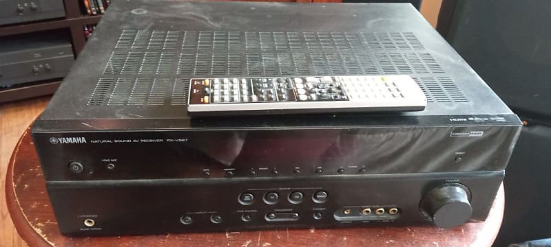 Yamaha RX-V567 2010 - Black  			