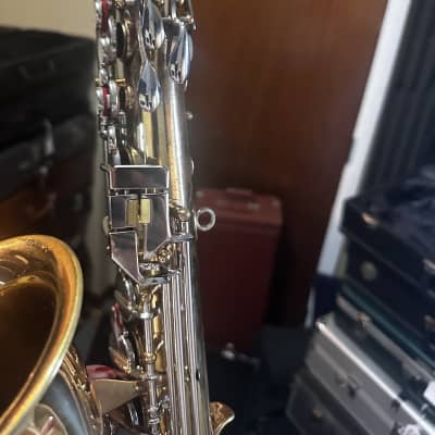The Martin Imperial Kenosha U.S.A. Alto Saxophone / 320322 image 12