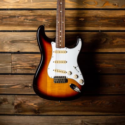 Fender "E"Series MIJ 1985 Sunburst Reissue Stratocaster w/upgrades image 2