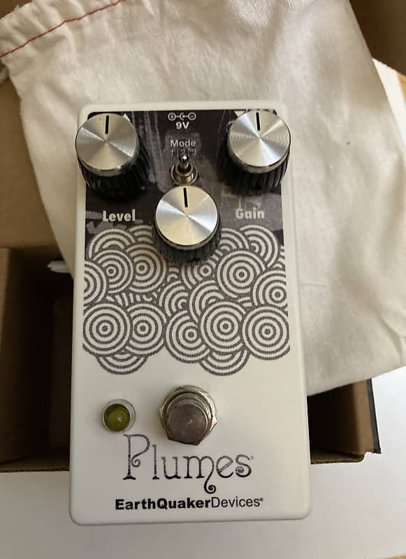 EarthQuaker Devices Plumes Small Signal Shredder
