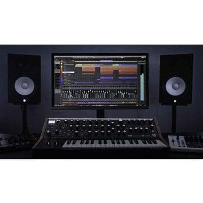 Steinberg Cubase Pro 10.5 Music Production Software (Download) image 12