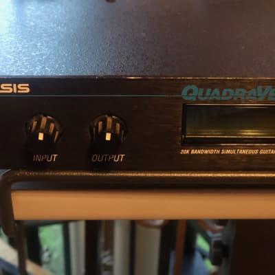 Alesis QuadraVerb GT 20k Bandwidth Simultaneous Guitar Effects Processor 1990s - Black image 1