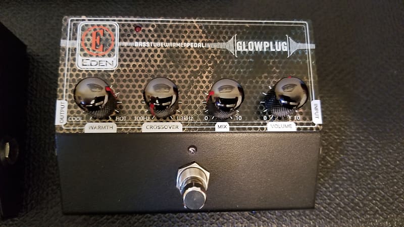 ベース EDEN GLOWPLUG TUBE WARMER Eden Glowplug Bass Tube Warmer Pedal, z zasilaczem | Gear4music