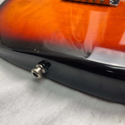 Fender Standard Stratocaster Guitar with humbucker in bridge position 1996 - 3-Color Sunburst / Maple fingerboard image 10