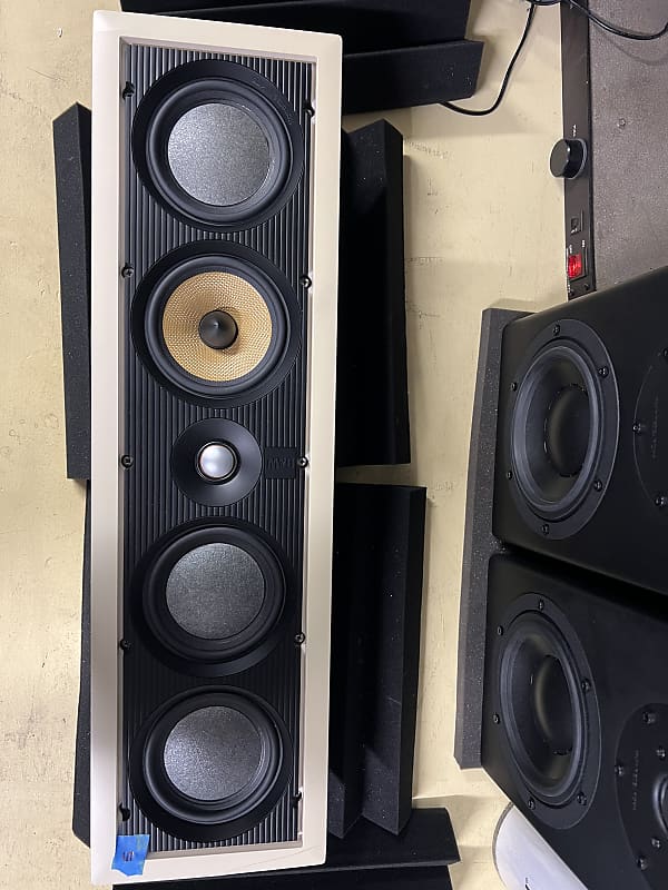 Bowers & Wilkins CWM LCR7 Speaker #5