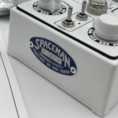 BIG SUMMER BLOWOUT// RARE WHITE ON WHITE 31/77 Spaceman Effects Mercury IV Germanium Harmonic Boost image 17